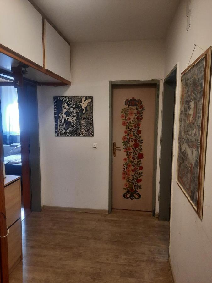 Quiet With Shared Kitchen Bathroom Graz